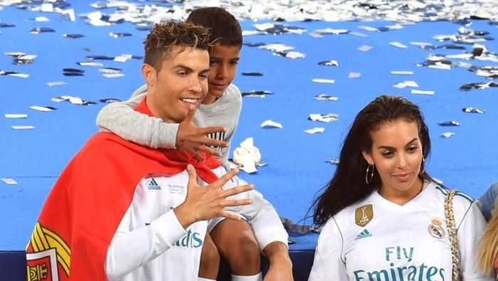 17+ Rumah Ronaldo Dulu PNG