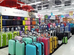 Jelang Mudik, Koper Didiskon hingga 70% di Transmart Carrefour