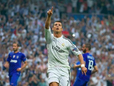 Daftar 10 Pesepakbola Paling Tajir Sejagat