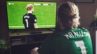 Meme Bahagia Bale vs Tangis Derita Karius