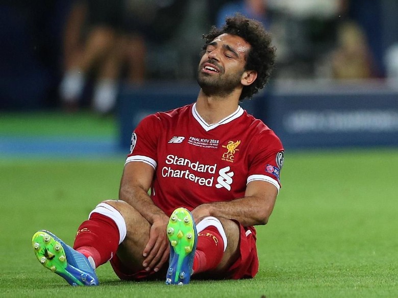 Mohamed Salah di Final Liga Champions: 31 Menit, 2 Tembakan, dan Air Mata Mohamed Salah di Final Liga Champions: 31 Menit, 2 Tembakan, dan Air Mata