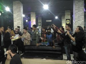 Pjs Wali Kota Pangkalpinang Razia Klub Malam yang Langgar Aturan