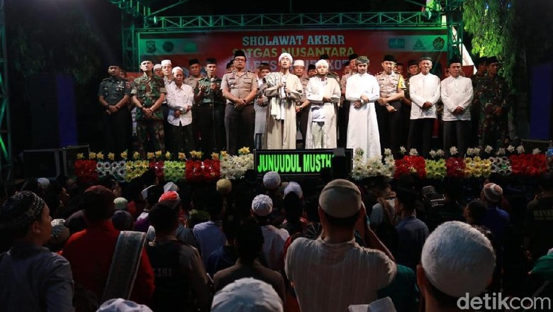 Shalawat Akbar Satgas Nusantara Gelar Doa Bersama Lawan Teroris