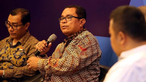 Indonesia Kendaraan Terminal Tawarkan 30% Saham