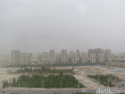 Foto: China Olah Limbah Jadi Air Bersih di Gurun Pasir Xinjiang