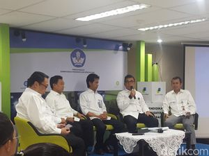 Kemendikbud: Nilai Rata-rata UN SMP 2018 Alami Penurunan Kemendikbud: Nilai Rata-rata UN SMP 2018 Alami Penurunan