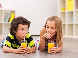 Berikan Jus Buah Saat Sarapan Bisa Sebabkan Si Kecil Kelebihan Berat Badan