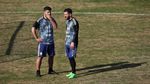 Ramai-ramai Menonton Latihan Messi dkk