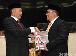 Jelang Pensiun Gubernur Jabar Terima Opini WTP Ketujuh dari BPK