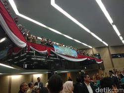 Hebohnya Standing Ovation di DPRD Saat Pemprov DKI Dapat WTP