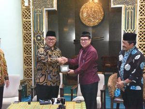 Jabat Gubernur 2 Periode, Aher Sebut Kejujuran Modal Kepemimpinan