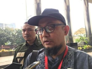 Cerita Novel Baswedan soal Mata Kanan yang Masih Banyak Masalah Cerita Novel Baswedan soal Mata Kanan yang Masih Banyak Masalah