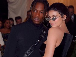 Travis Scott Bantah Selingkuh dari Kylie Jenner