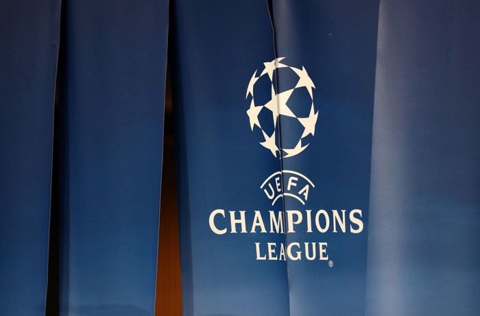 PARIS, FRANCE - NOVEMBER 22: General view of the UEFA Champions league logo during the UEFA Champions League group B match between Paris Saint-Germain and Celtic FC at Parc des Princes on November 22, 2017 in Paris, France. (Photo by Catherine Ivill/Getty Images)