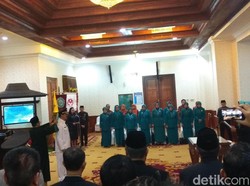 Pj Bupati Pamekasan Dilantik, Ini Pesan Gubernur Jatim
