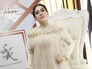 Lebaran, Syahrini Punya Pacar Baru?