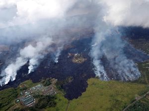 Foto: Gunung Berapi Paling Aktif Sedunia yang Dibuka Kembali