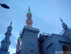 Melihat Desain Masjid Megah yang Dibangun Suciati di Sleman