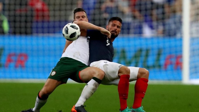 Prancis Taklukkan Republik Irlandia 2-0