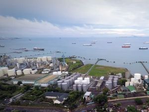 Strategi Industri Oli Nasional Hadapi Gejolak Nilai Tukar