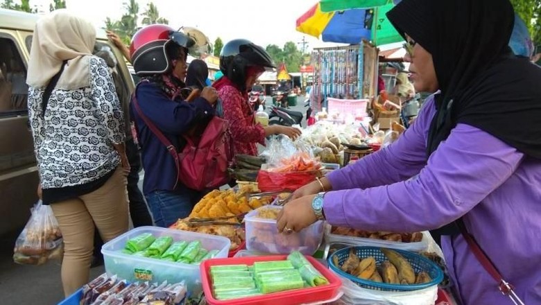 Meneruskan Semangat Kewirausahaan Ramadan Meneruskan Semangat Kewirausahaan Ramadan Meneruskan Semangat Kewirausahaan Ramadan