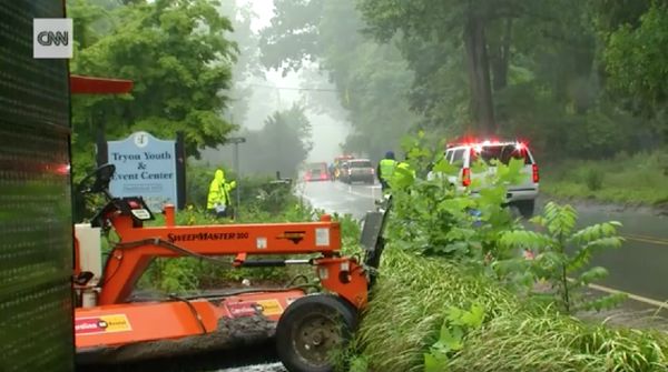 Foto: Ini Lokasi 2 Wartawan Tewas Tertimpa Pohon Saat Liput Badai
