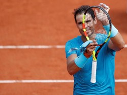 Pertandingan Sempat Terganggu Hujan, Nadal Lewati Babak Pertama