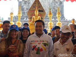 Menpora Minta Umat Buddha Doakan Asian Games Berjalan Lancar