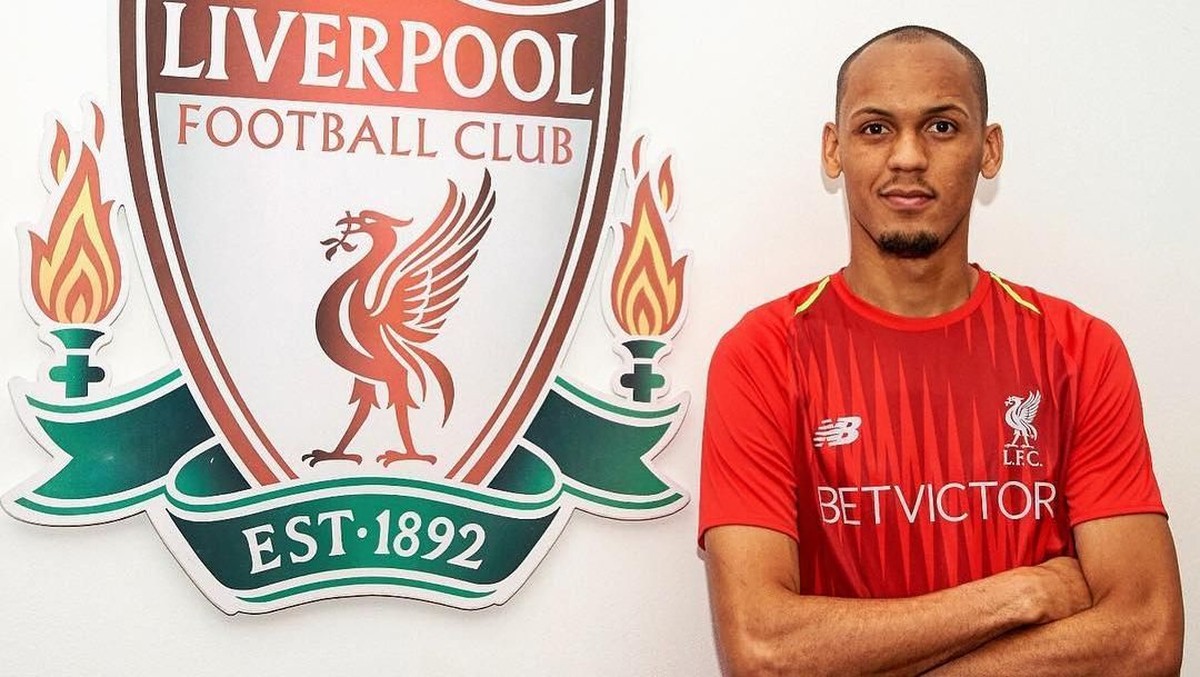 Fabinho tak pernah dekat bergabung dengan Man United. (Foto: Instagram @liverpoolfc)