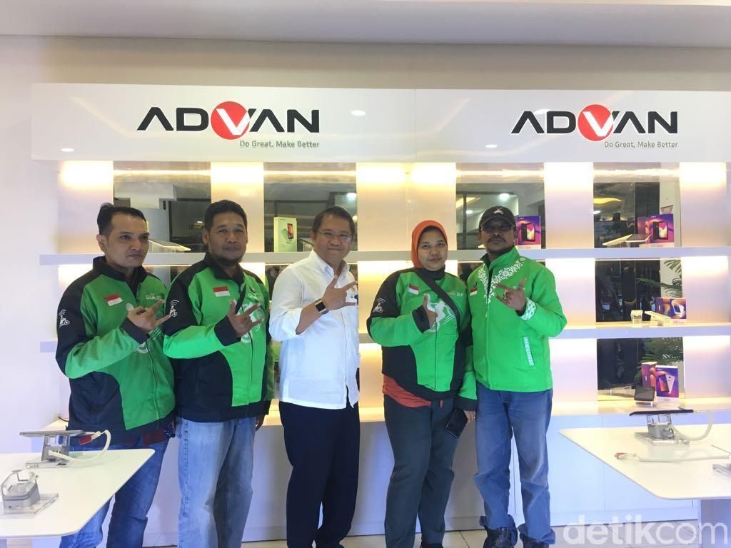 Pemerintah Ajak Vendor Ponsel Nasional Bikin Asosiasi Pemerintah Ajak Vendor Ponsel Nasional Bikin Asosiasi