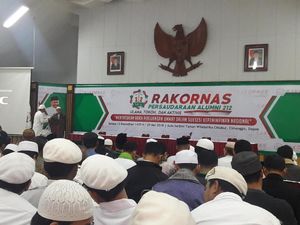 Adhyaksa Dault: Pak Jokowi Masuk Daftar Capres di Rakornas PA 212