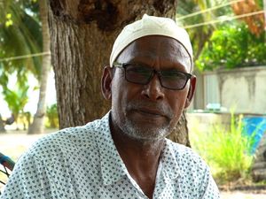 Nizar, Potret Semangat Bangkit dari Tsunami Maldives Nizar, Potret Semangat Bangkit dari Tsunami Maldives