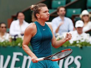 Halep Dipaksa Main Tiga Set Halep Dipaksa Main Tiga Set