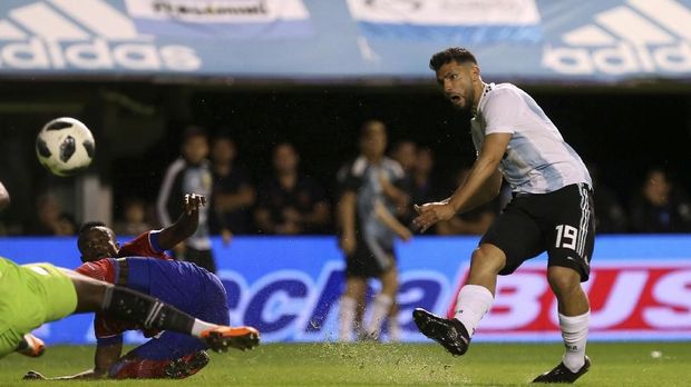Sergio Aguero salah satu penyerang tajam di skuat timnas Argentina saat ini.