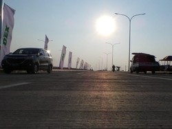 Menjajal Tol Mulus Pemalang-Batang