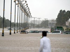 11 Orang Tewas Akibat Siklon Mekunu di Oman dan Yaman