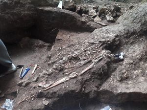 Selain Kerangka, Ditemukan Cap Tangan Berusia 36 Ribu Tahun