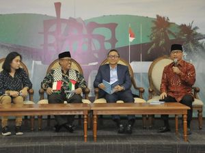 Zulkifli Hasan Ajak Pejabat Negara Teladani KH Agus Salim