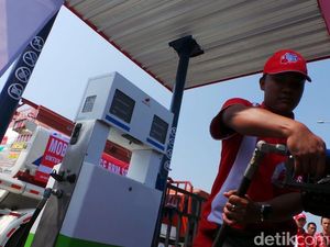 Beli Bensin di SPBU Pertamina Kini Bisa Pakai LinkAja Beli Bensin di SPBU Pertamina Kini Bisa Pakai LinkAja