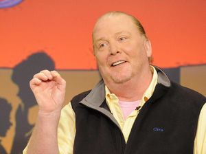 Buntut Kasus Pelecehan Seksual, Chef Mario Batali Terancam Bangkrut