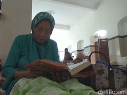 Ratusan Lansia Mendadak Nyantri di PP Darul Ulum Jombang