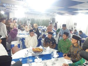 Amien Rais hingga Gatot Bukber di Kediaman Zulkifli Hasan Amien Rais hingga Gatot Bukber di Kediaman Zulkifli Hasan