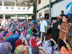 Pekerja Perempuan Hingga Warga Ijen Dukung Gus Ipul