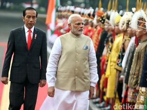 Momen Jokowi Sambut Hangat PM India di Istana