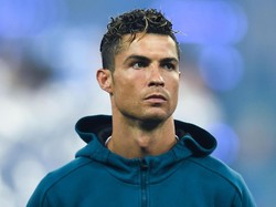 Ronaldo Ingin Kontrak Seperti Messi di Barca