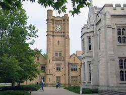 Peringkat Perguruan Tinggi Indonesia di Dunia Masih Rendah