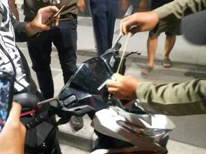 Cerita Pemilik Motor yang Kemasukan Ular: Bukan di Jok Tapi Dashboard