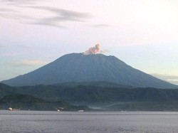 Ngeyel Mendaki Gunung Agung Tak Berpemandu Turis Italia Dideportasi