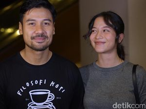 Puisi Manis Putri Marino di Ultah Suaminya, Chicco Jerikho Puisi Manis Putri Marino di Ultah Suaminya, Chicco Jerikho