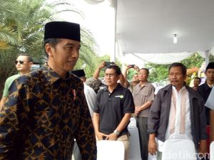 Jokowi Melayat Cendekiawan Muslim Dawam Rahardjo